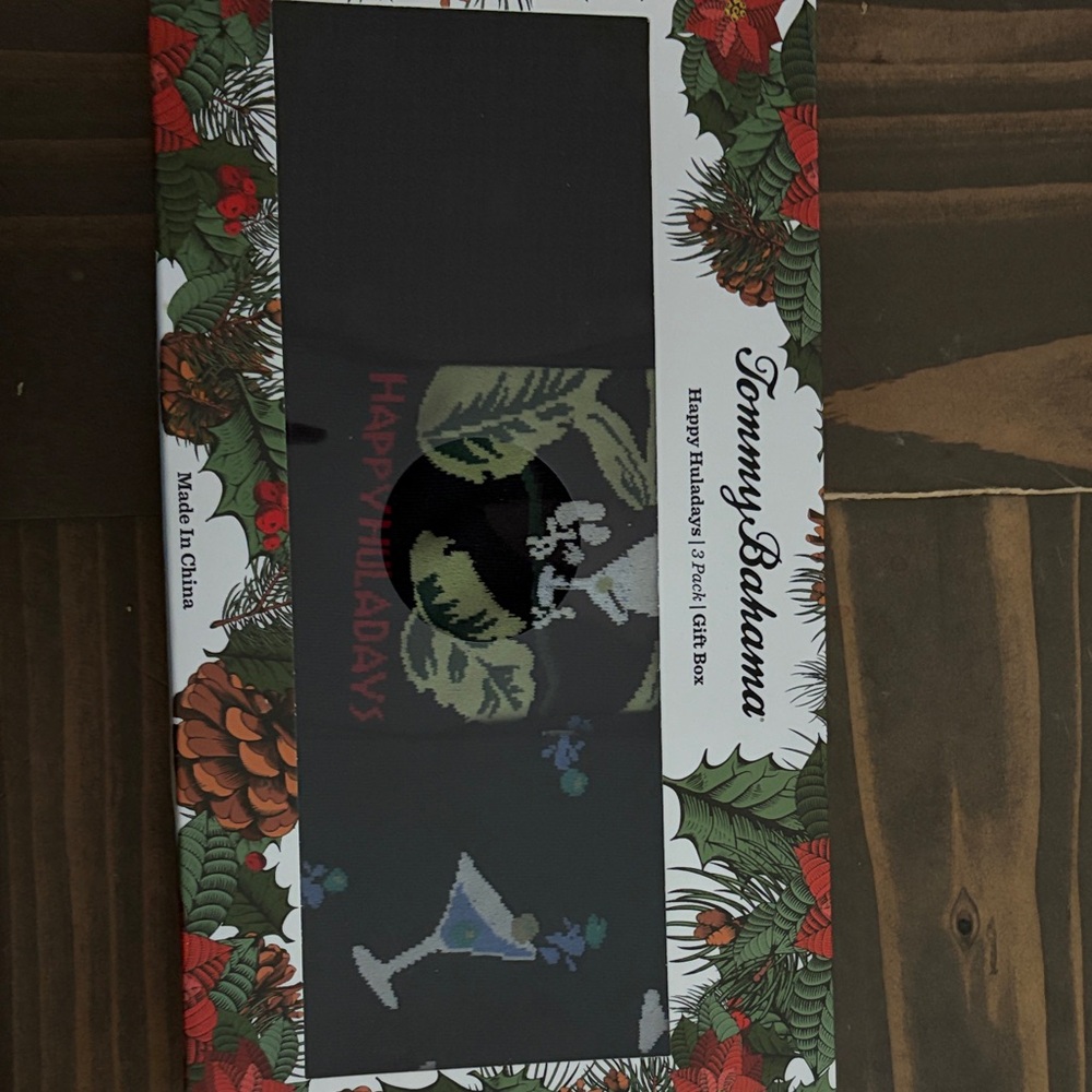 Tommy Bahama Festive Black and Red Socks